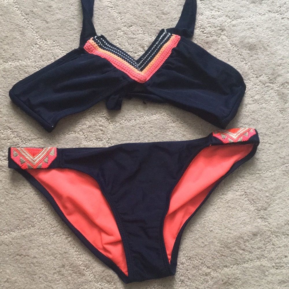 Cute bikini!